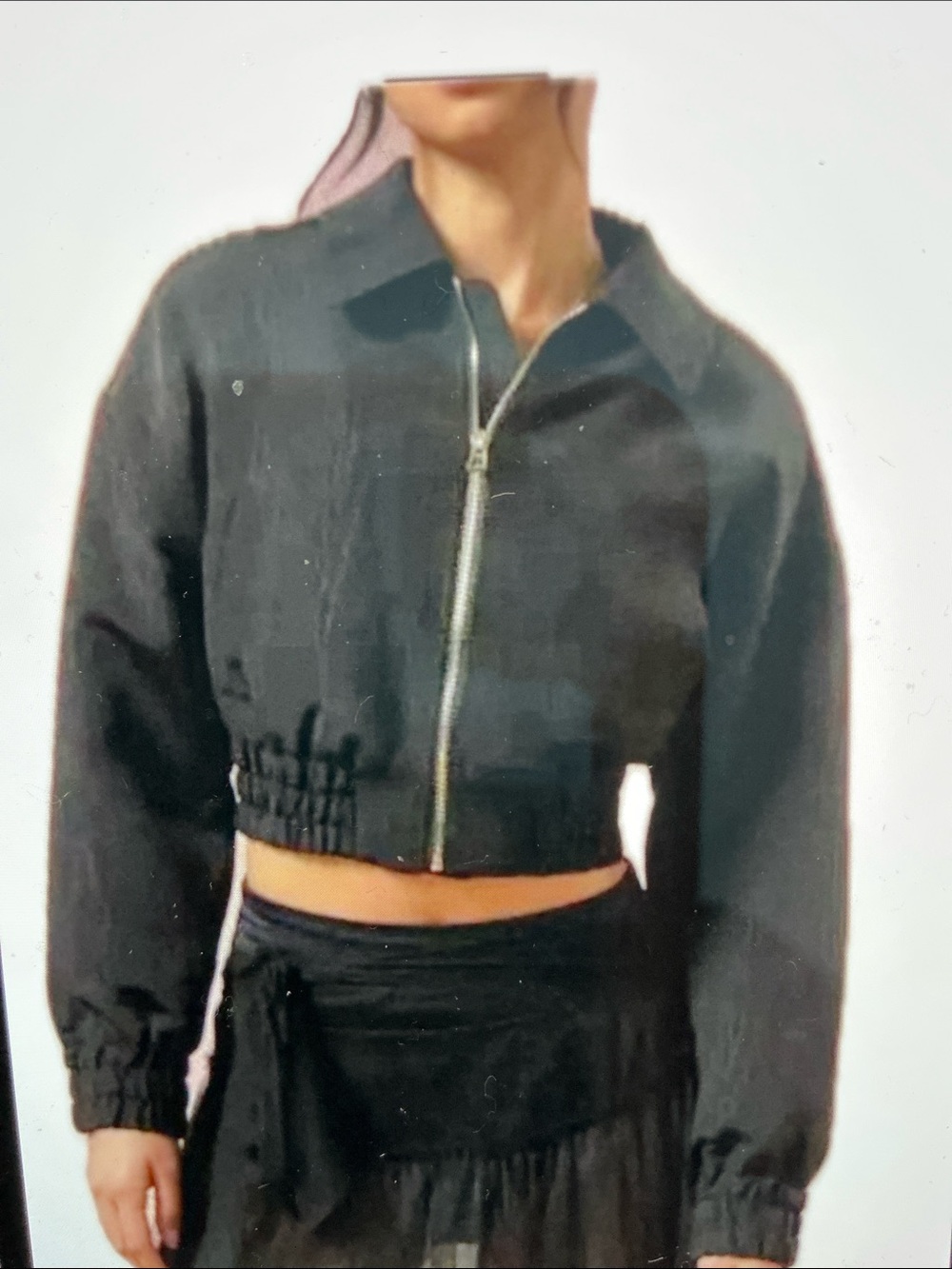 KIMCHI BLUE NWOT  Black BOMBER Jacket, Cropped  Size Large